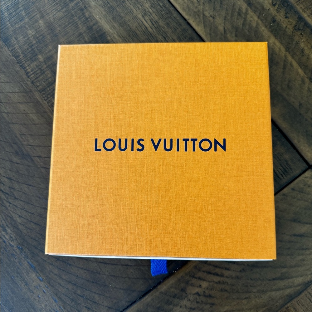 Small Louis Vuitton Packaging Box with Blue Pull Tab